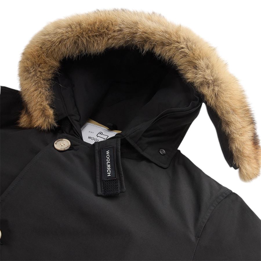 Arctic Parka in Ramar Cloth con pelliccia removibile Woolrich | CFWOOU0482BLK